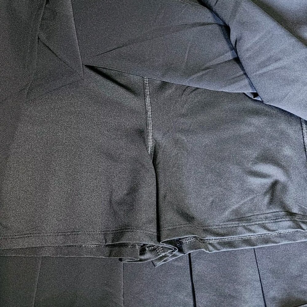 Amazon Essentials Solid All Black Pull On Pleated… - image 2